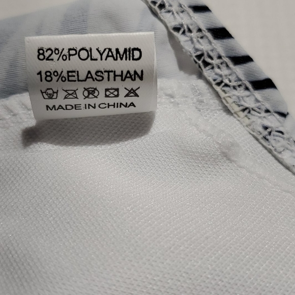 Palm Tree Leaves Printed Design Bikini - Picture 8 of 9